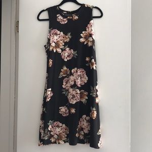 *BRAND NEW* Fortune + Ivy dress